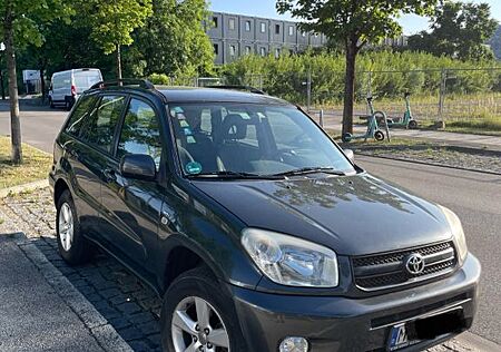 Toyota RAV 4 2.0-l-VVT-i 4x4