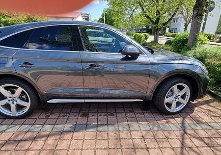 Audi Q5 Sportback 40 TDI quattro Sline AHK PANO HUD