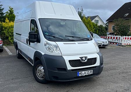 Peugeot Boxer Hoch und Lang