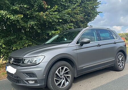 VW Tiguan Volkswagen -TOP AUSSTATTUNG-