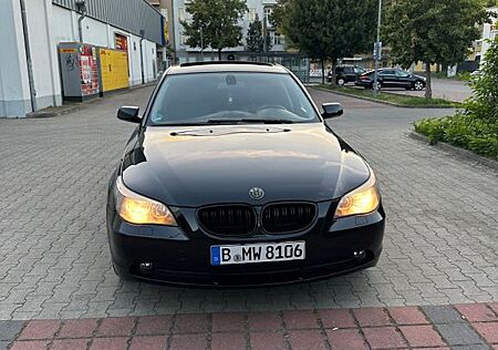 BMW 520i -