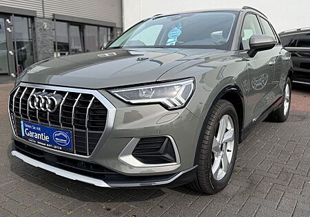 Audi Q3 35 TFSI advanced *1. Hand *AHK