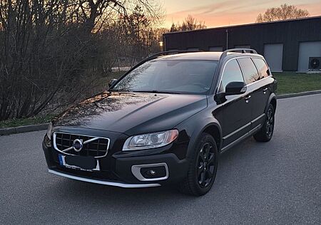 Volvo XC 70 XC70 Summum 2,4d AWD/Leder/Automatik