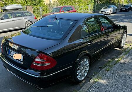Mercedes-Benz E 280 AVANTGARDE