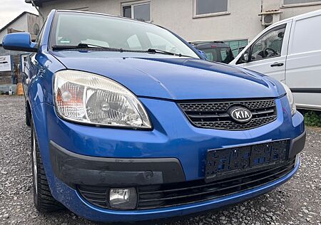 Kia Rio 1.4/EURO4//KLIMAAUTOMATIK//TÜV BIS 07/2027