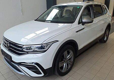 VW Tiguan Allspace Volkswagen 2.0 TDI DSG 4X4 *MATRIX-LED*AHK*