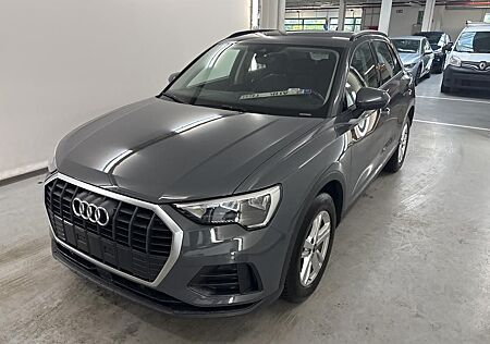 Audi Q3 35 TDI S-TRONIC * NAVIGATION * ALU * LED