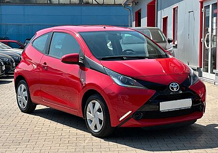 Toyota Aygo (X) Aygo -play*TüV Neu*Klima*Tempomat*ISO-Fix