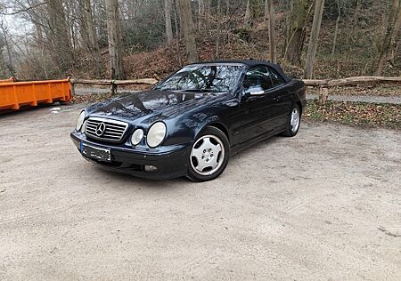 Mercedes-Benz CLK 230 KOMPRESSOR AVANTGARDE Avantgarde