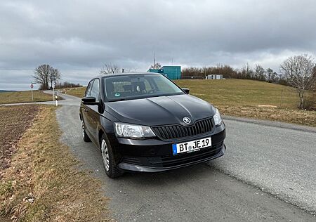 Skoda Fabia 1.2l TSI 90 PS Active Klima PDC Cool Edt.