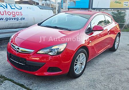 Opel Astra J GTC Edition