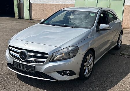 Mercedes-Benz A 180 - 2. Hand - Automatik - Sportp. - 88tkm