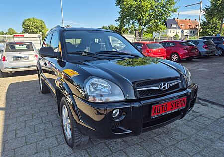 Hyundai Tucson 2.0 Edition+ 1.Hand AHK. Leder SHZ. Klima