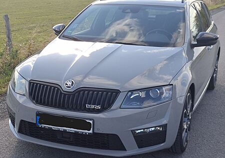 Skoda Octavia 2.0 TDI DSG RS Combi RS