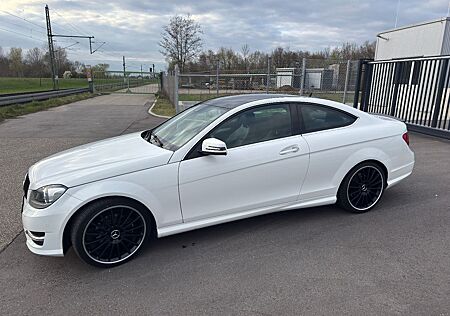 Mercedes-Benz C 250 BlueEFFICIENCY Coupé Autom. -
