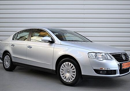 VW Passat Volkswagen Comfortline+Tempomat+PDC+Nur 17.000KM