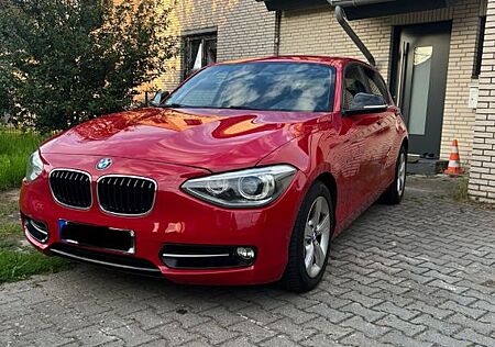 BMW 118i Sport Line Sport Line