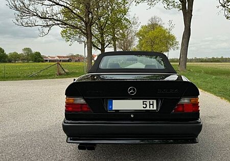Mercedes-Benz CE 300 AMG Paket, H-Zulassung, TOP