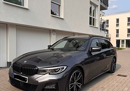 BMW 320d Touring M Sport Automatik M Sport