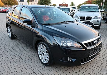 Ford Focus 1,6 Ti-VCT Sport