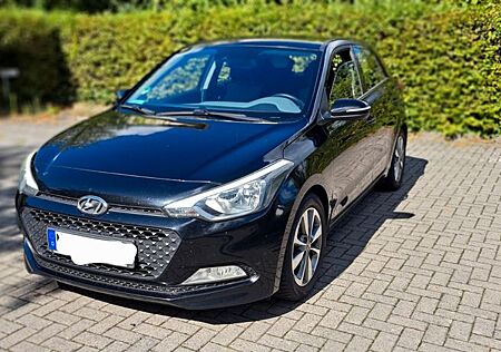 Hyundai i20 1.2 62kW blue Classic Classic