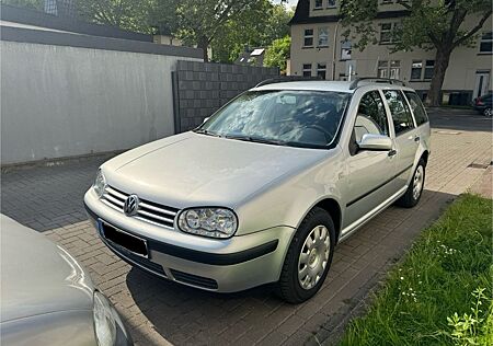 VW Golf Volkswagen 4 1,9 TDI Kombi TÜV NEU Scheckheftgepfle