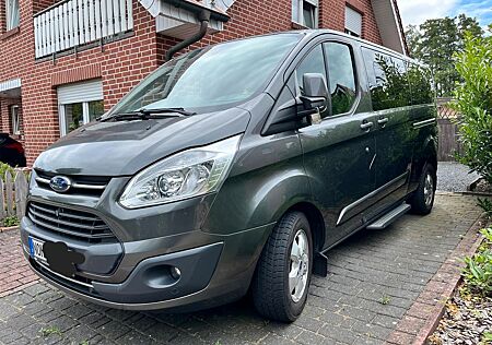 Ford Tourneo Custom Titanium 9- Sitzer
