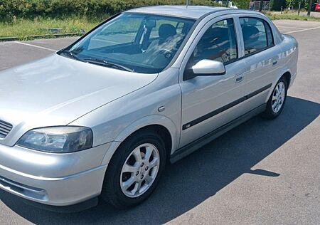Opel Astra 1.6 Njoy Automatik Njoy