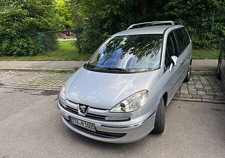 Peugeot 807 Tendance 140 Automatik Tendance