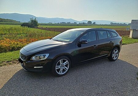 Volvo V60 D3 Geartronic Kinetic Navi Leder 2.Hand