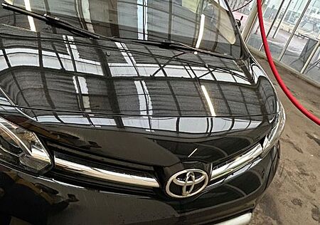 Toyota Pro Ace Proace (Verso) 2,0-l-D-4D 110kW compact Fami...