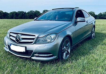Mercedes-Benz C 350 Coupé V6 8xAMG Alu Automatik C350 Blue