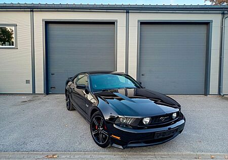 Ford Mustang 5.0 V8 COYOTE - MANUAL