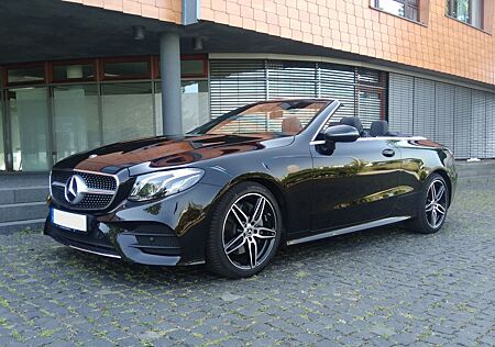 Mercedes-Benz E 200 Cabrio AMG Widesreen Leder Burmester Scheckheft