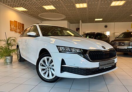 Skoda Octavia Combi 2.0 TDI*DSG*ACC*NAVI*SHZ*FaceLift*