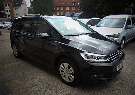 VW Touran Volkswagen 2.0 TDI 7 Sitze DSG Navi Panoramadach