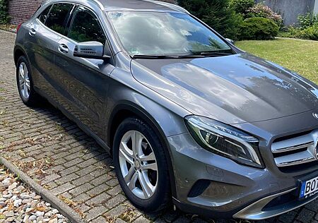 Mercedes-Benz GLA 200 StreetStyle StreetStyle