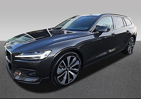 Volvo V60 B4 Core AHZV/ Licht-P/ Fahr-P.