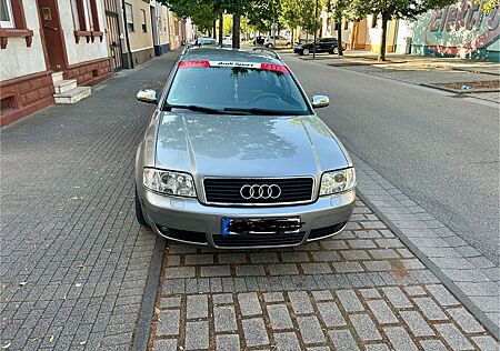 Audi A6 2.4 Avant -