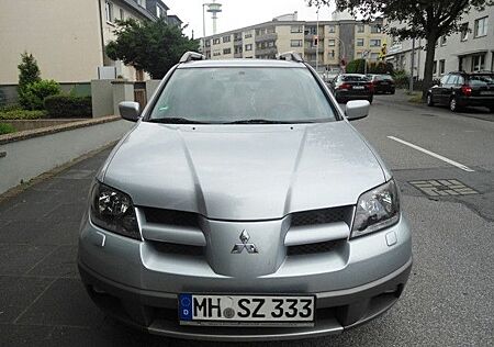 Mitsubishi Outlander 2.0 Sport Sport