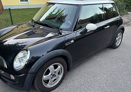 Mini Cooper R50 - Gepflegt mit TÜV und Winterreifen