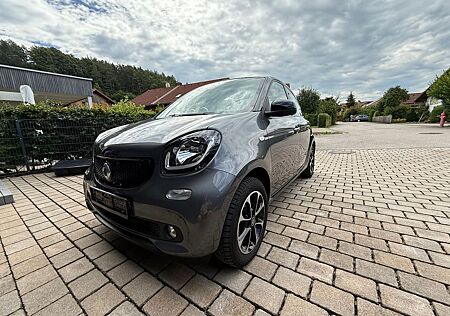 Smart ForFour gebraucht kaufen Smart ForFour 0.9 66kW passion TÜV+Reifen NEU