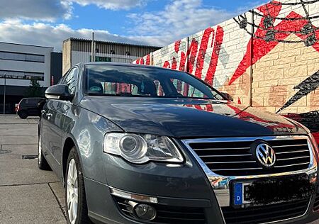 VW Passat Volkswagen 2.0 TDI DPF Comfortline Comfortline
