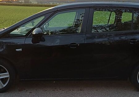 Opel Zafira Tourer 1.4 Turbo Edition 103kW Edition