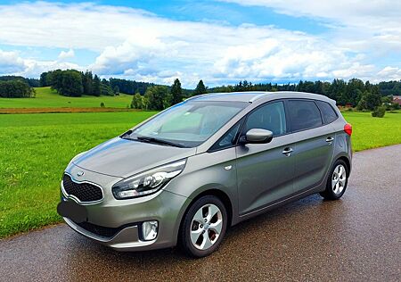 Kia Carens 1.7 CRDi