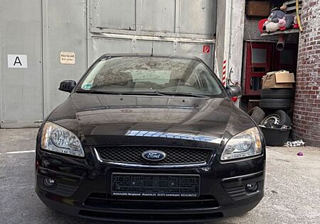 Ford Focus 1,6TDCi 80kW DPF Style Style