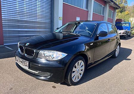 BMW 118i Lim. 5Tür/Sitzheizung/Schiebedach