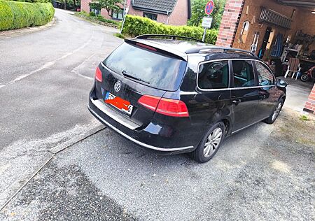 VW Passat Variant Volkswagen 2.0 TDI Trendline BMotion Tec...