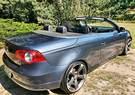 VW Eos Volkswagen 2.0 TDI Checkheft gepflegt 19 Zoll Cabrio