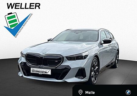 BMW i5 M60 xDrive M-Sport PRO AHK PANO LHz B&W 21"